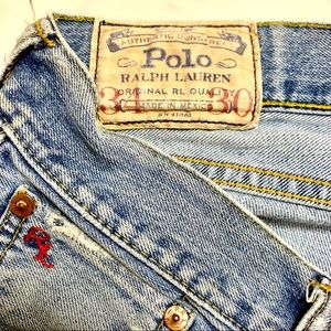Polo Ralph Lauren Men’s Hampton Straight Jeans, 34x30. ***Small Hole***